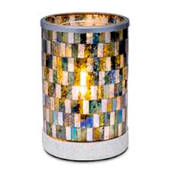 Scentsy mosaic lamp - Picture 1 of 1